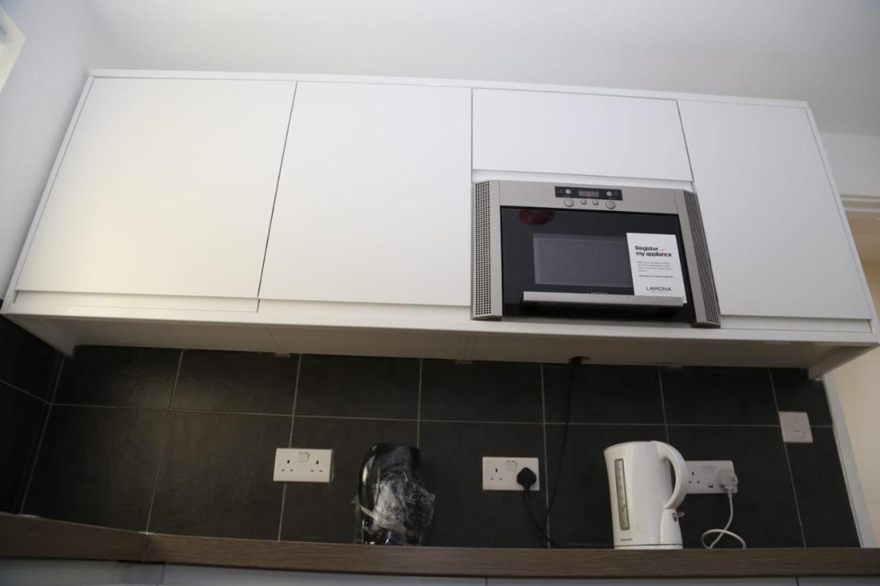 A A Guest Rooms Thamesmead Erith Buitenkant foto