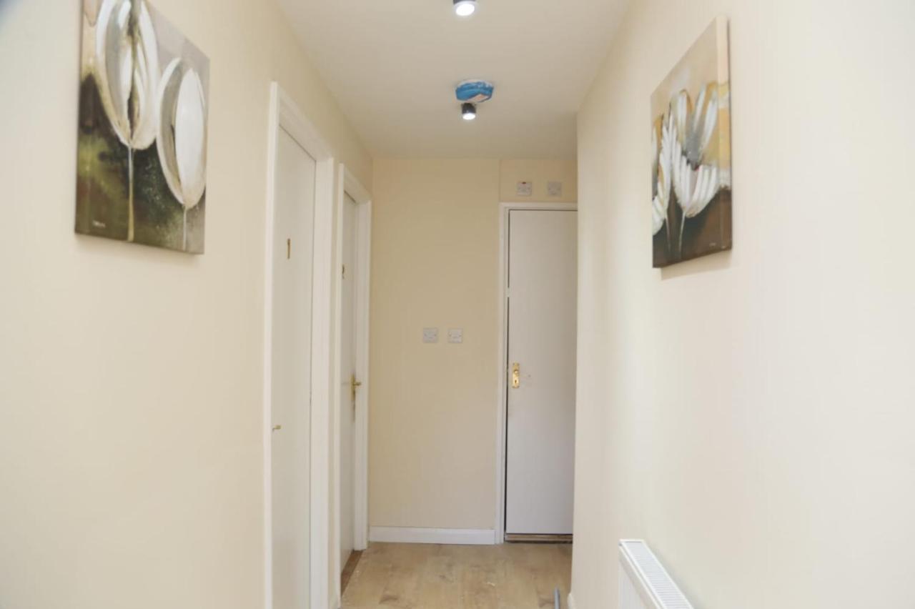 A A Guest Rooms Thamesmead Erith Buitenkant foto