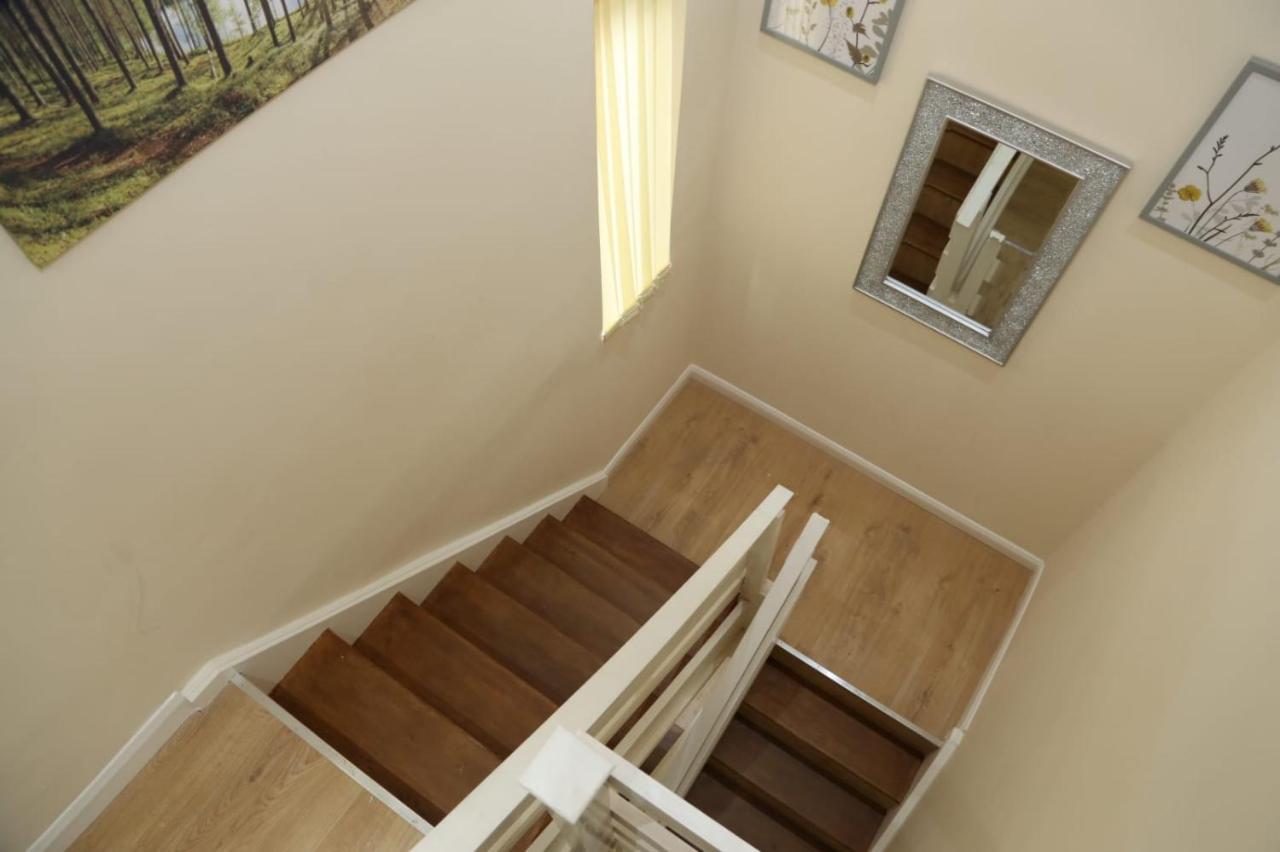 A A Guest Rooms Thamesmead Erith Buitenkant foto