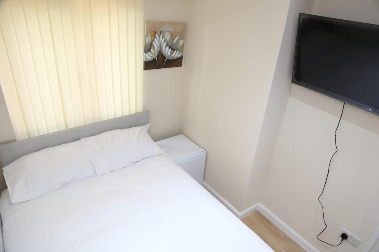 A A Guest Rooms Thamesmead Erith Buitenkant foto